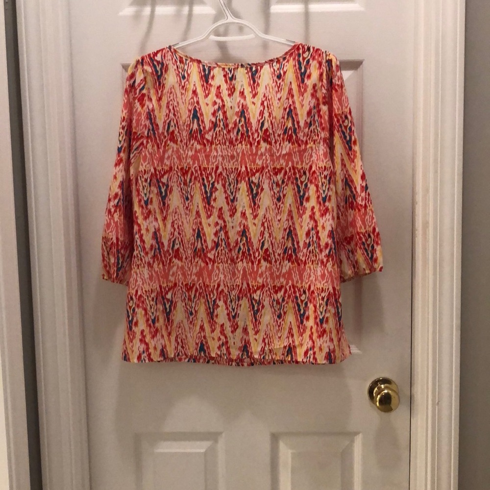 Blouse - Picture 2 of 3
